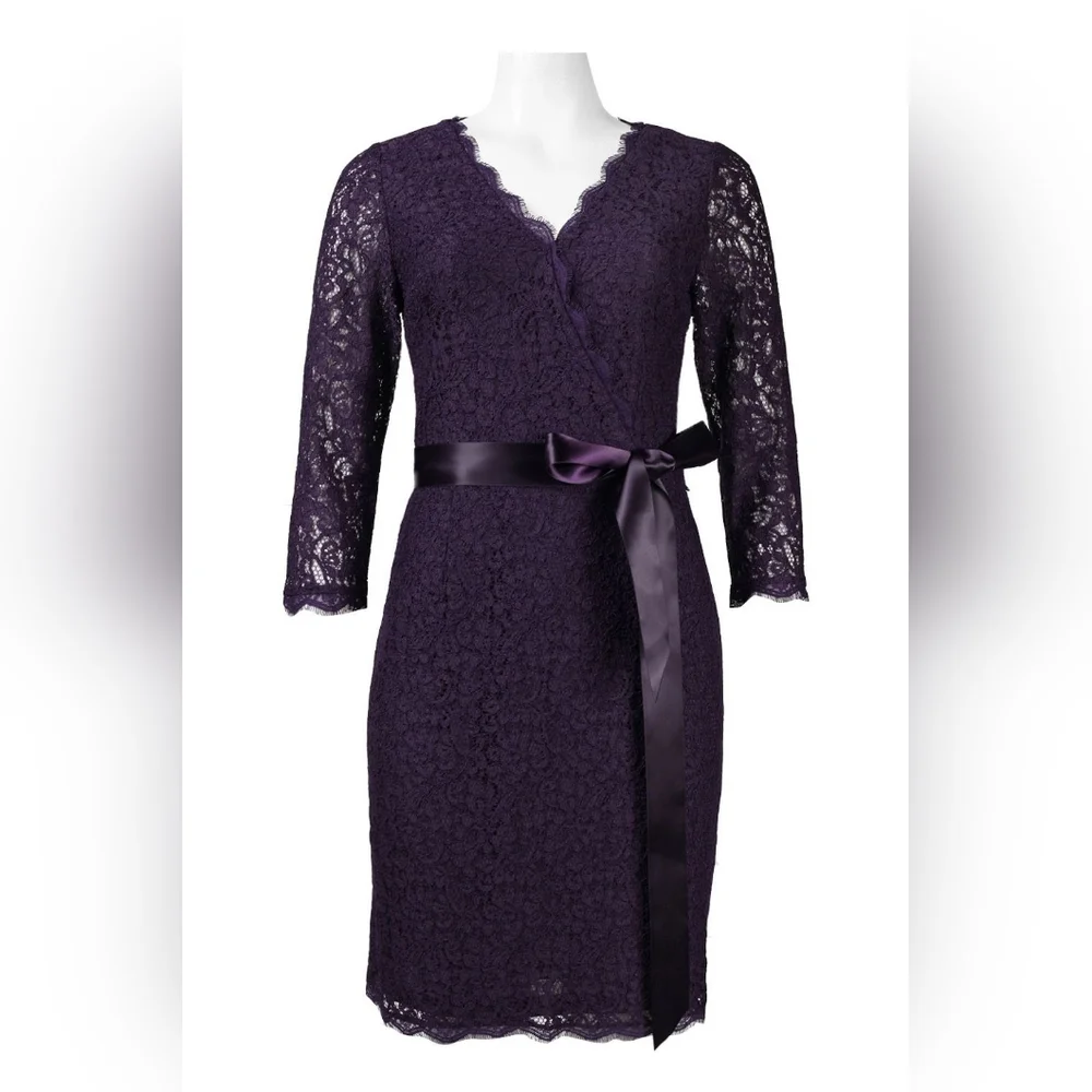 Adrianna Papell 3/4 Sleeves Surplice Neckline Bow Side Lace Dress - Picture 3 of 5